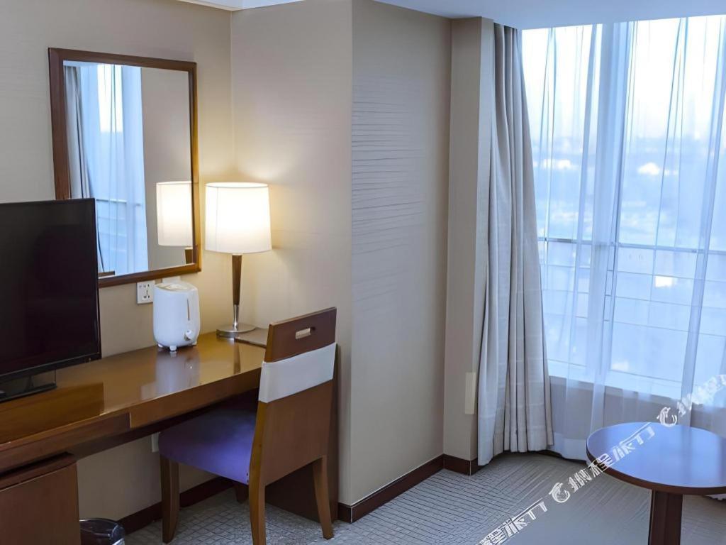 Dong Fang Hotel Пекин Екстериор снимка