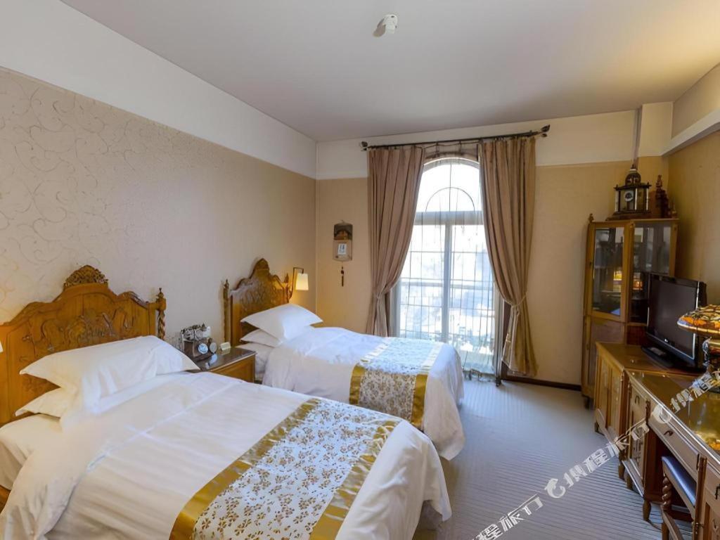 Dong Fang Hotel Пекин Екстериор снимка
