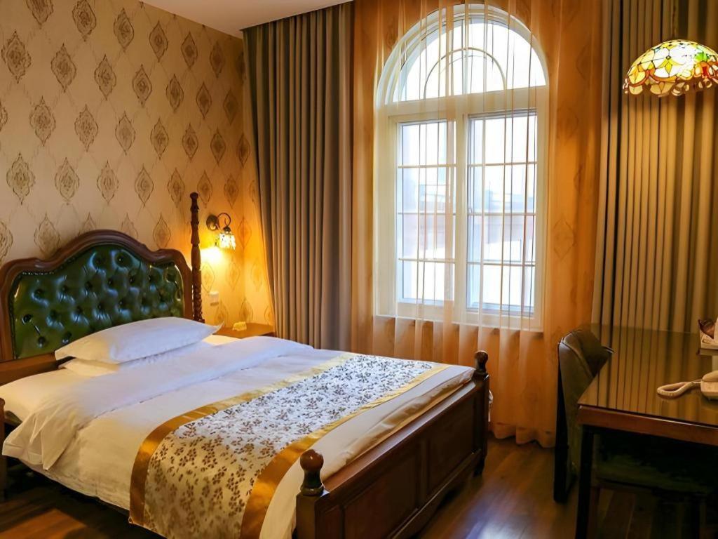 Dong Fang Hotel Пекин Екстериор снимка